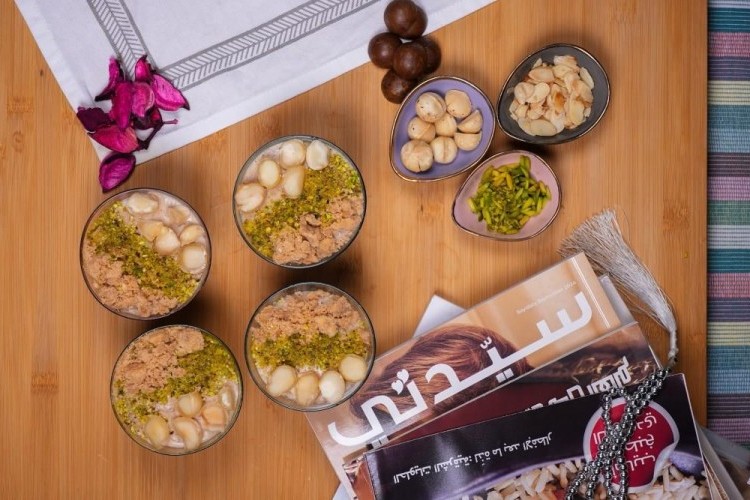 طريقة عمل مهلبية التمر الصحية بـ 3 مكونات بالفيديو – حلويات