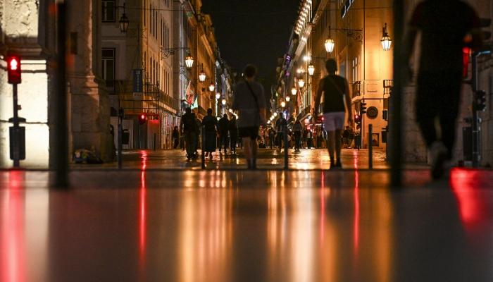 عودة الكهرباء بنسبة تزيد على 99% في إسبانيا