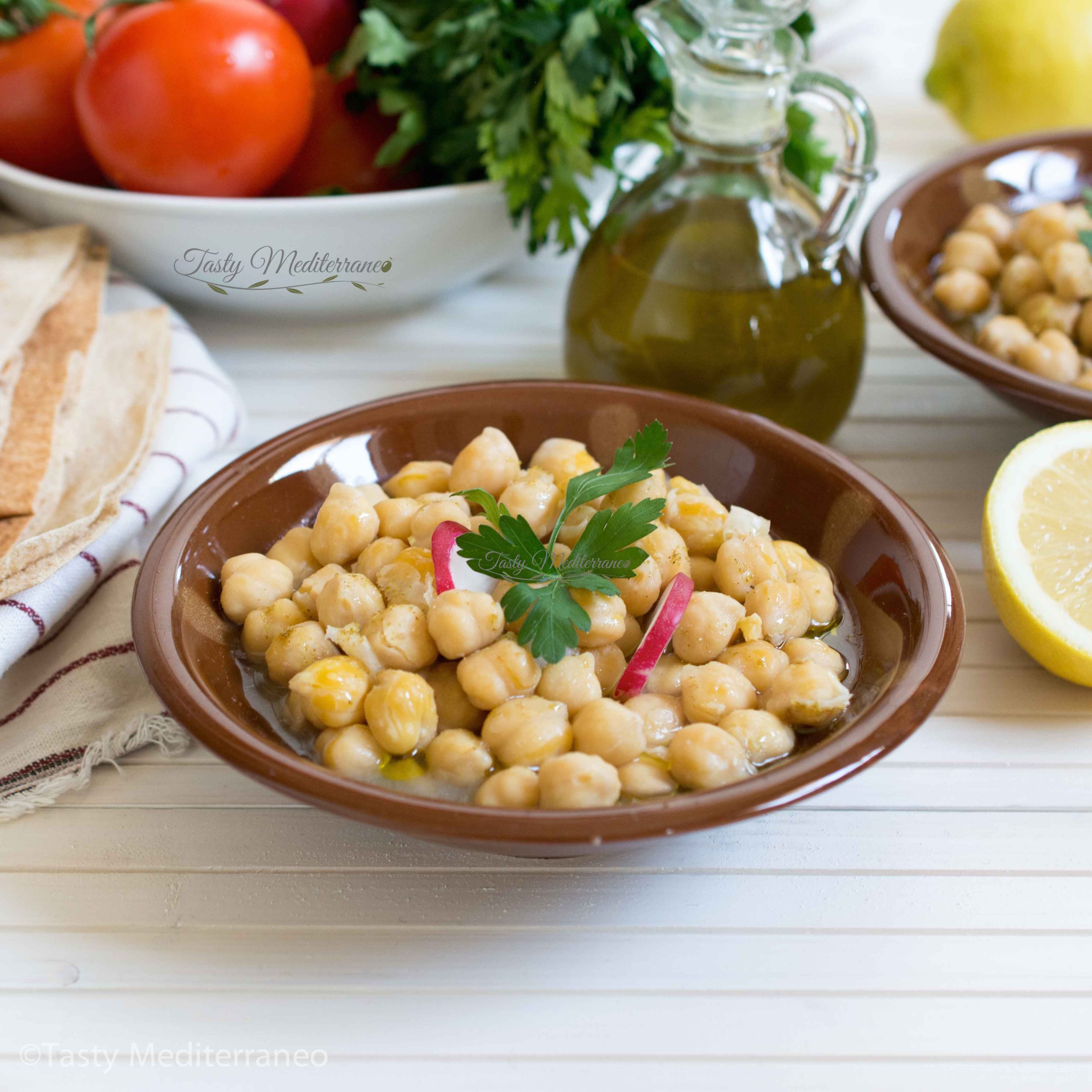 28 طبق متوسطي نباتي خالي من المنتجات الحيوانية مع البقوليات – Veganuary – Tasty Mediterraneo