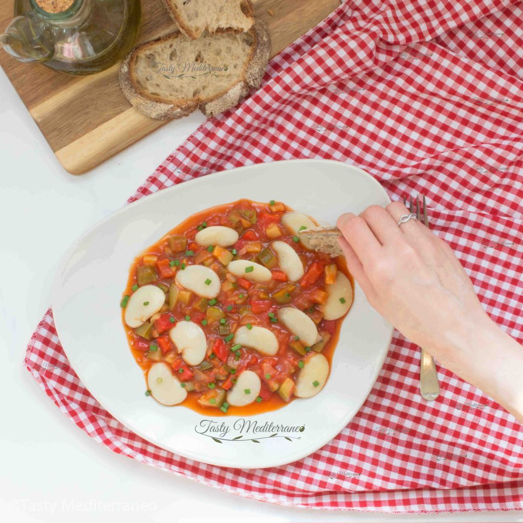 بيستو مانشيغو بالفاصولياء البيضاء – Tasty Mediterraneo