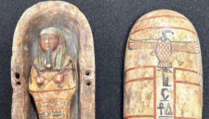 مصر تسترد قطعا أثرية نادرة من فرنسا قبيل بيعها