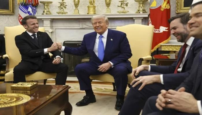 تأكد من غلق الباب.. ترامب يوجه نصائح لماكرون بعد مقطع الصفعة