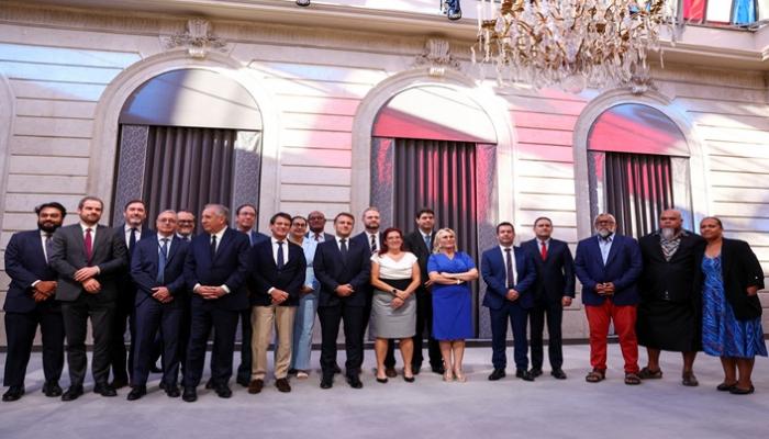 اتفاق دون فك ارتباط.. فرنسا تفتح الطريق لـ«دولة كاليدونيا الجديدة»