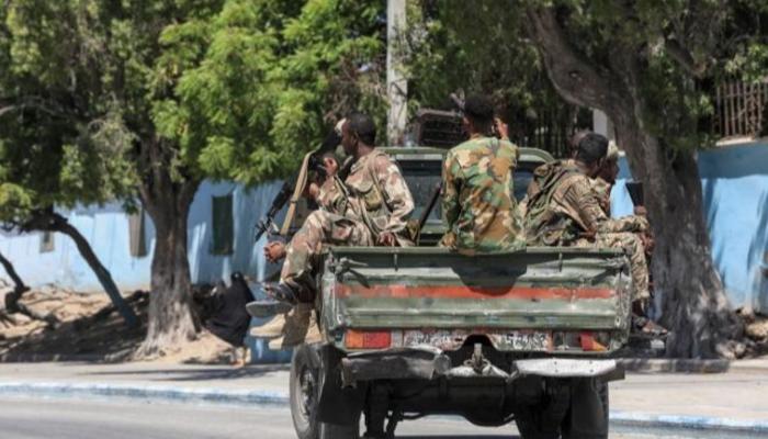 بدعم «شركاء دوليين».. مقتل 15 إرهابيا من «الشباب» بالصومال
