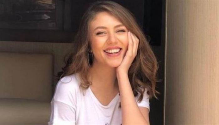 أعلنت إصابتها بالصلع.. من هي الفنانة المصرية رحمة حسن؟