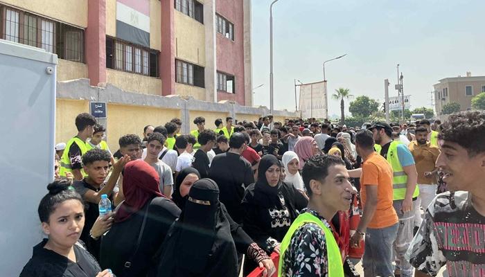 انتخابات «الشيوخ» في مصر.. إقبال يتحدى الطقس والوزراء بالمقدمة