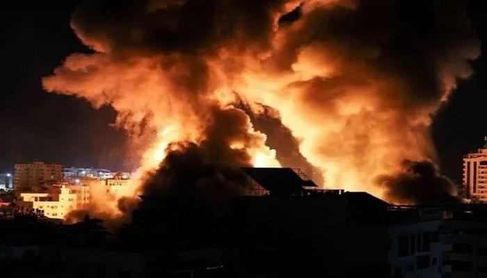 انفجاران يضربان مربعا أمنيا لـ«الحوثيين» في صنعاء (صور)