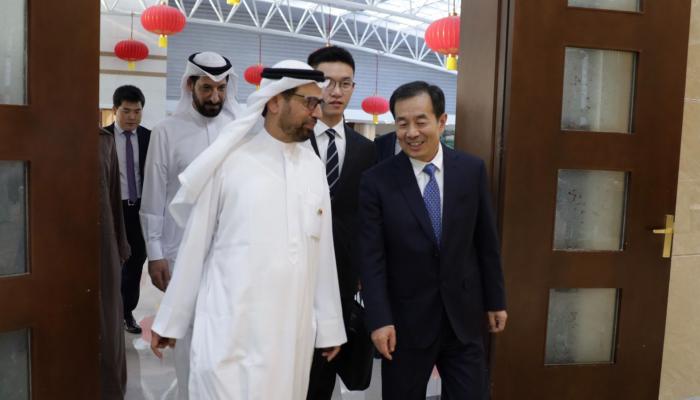 رئيس «المجتمعات المسلمة» يلتقي أمين عام «الشيوعي» الصيني.. تعزيز التعاون بمكافحة الإرهاب