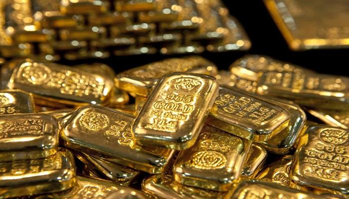 سعر الذهب يقفز إلى أعلى مستوى له على الإطلاق ليتجاوز 3718 دولارا للأوقية