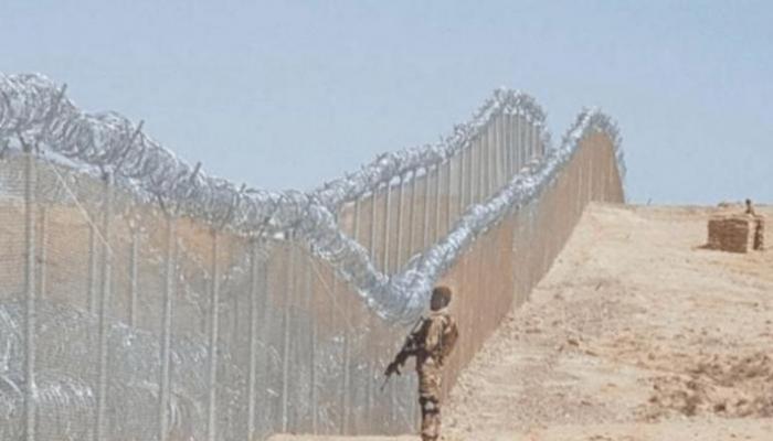 أفغانستان وباكستان تتفقان على استئناف محادثات السلام