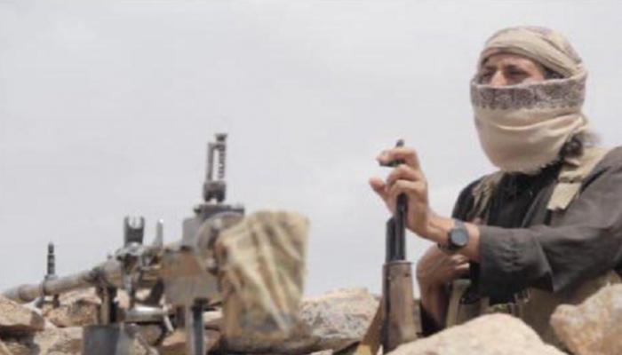 انشقاقات تهز القاعدة باليمن.. التنظيم على حافة الاقتتال الداخلي