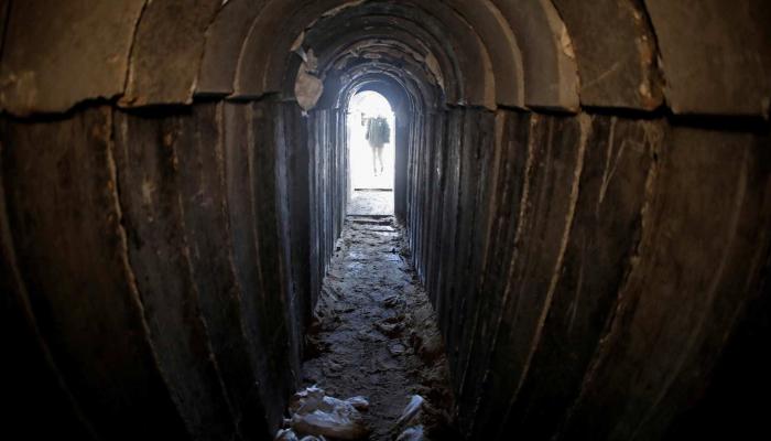 عالقون خلف «الخط الأصفر».. حماس تبحث عن «ضوء» في أنفاق رفح