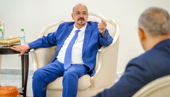 رئيس «الانتقالي الجنوبي» يؤكد جاهزية قواته لأي عملية عسكرية ضد الحوثي