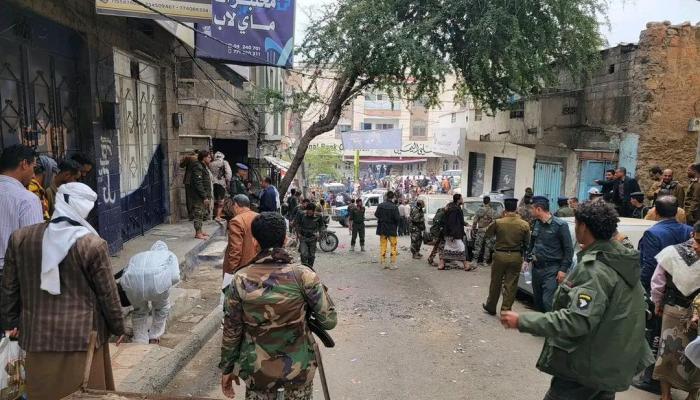 مقتل 3 أشخاص وإصابة 8 في انفجار جنوبي اليمن