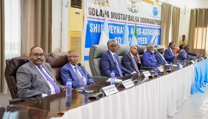اجتماع المعارضة في كيسمايو.. دعوات لـ«نموذج انتخابي توافقي» بالصومال