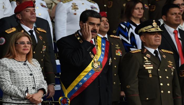 50 مليون دولار وشهور من التخطيط.. مصدر داخل حكومة فنزويلا قاد لمادورو