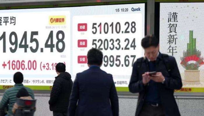 «نيكي» الياباني يغلق عند أعلى مستوى له مدعوما بتوقعات أرباح قوية