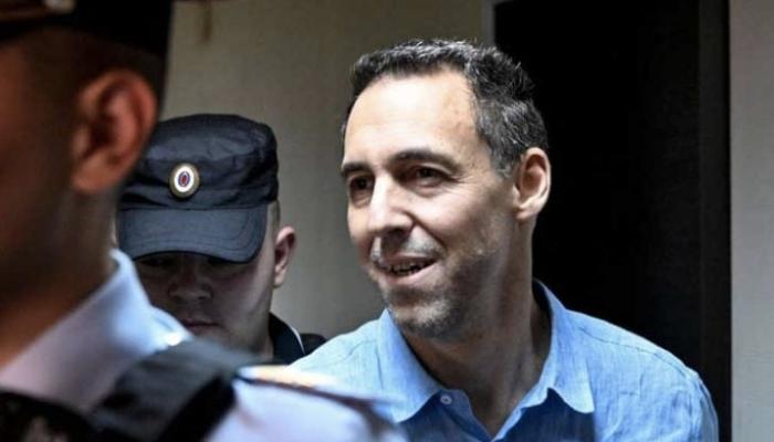 باحث مسجون مقابل لاعب مطلوب.. تبادل بين روسيا وفرنسا