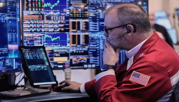 تأرجح الأسهم الأمريكية.. التكنولوجيا تقود السوق وارتفاع النفط يعزز التفاؤل