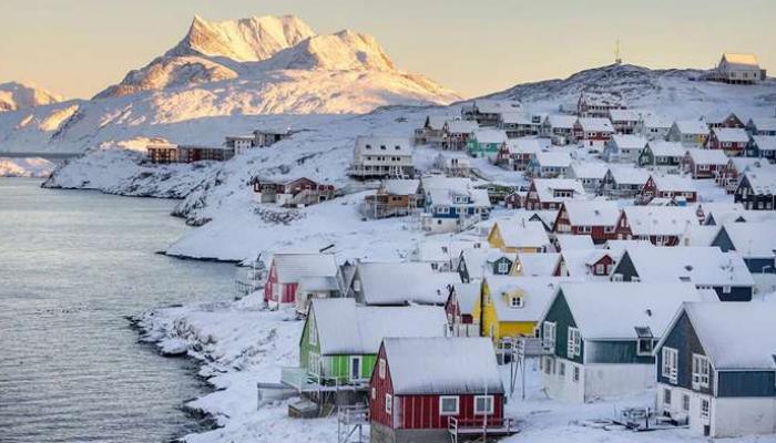 سكان غرينلاند ينددون بالحكم الدنماركي بعد عقود من «التعقيم القسري»