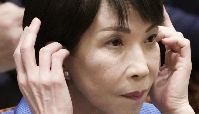 رئيسة وزراء اليابان تتوعد المضاربين برد «قاسٍ» لوقف العبث بقيمة الين