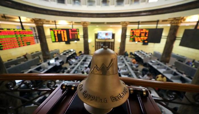 البورصة المصرية تستهل تعاملات الأسبوع باللون الأحمر.. موجة بيعية وهبوط جماعي