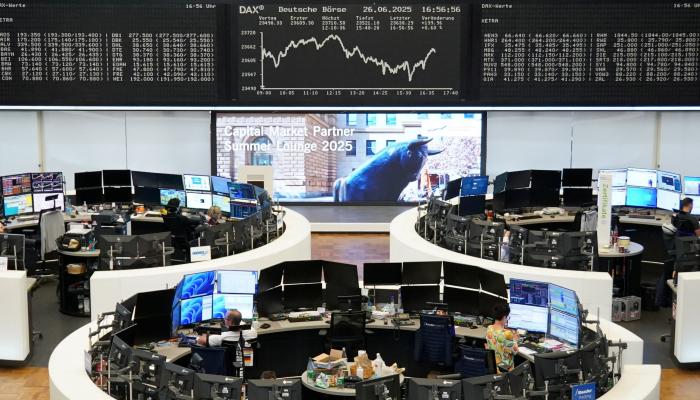 ضبابية ترامب الجمركية تضرب الأسواق الأوروبية مجددا