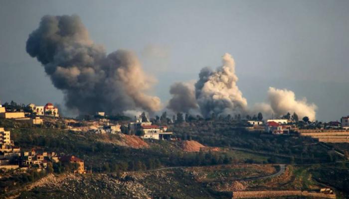 تصعيد جديد.. إسرائيل تقصف 8 معسكرات لحزب الله شرقي لبنان