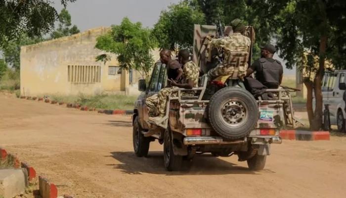 واشنطن تسمح لموظفي سفارتها في نيجيريا بالمغادرة.. وأبوجا تعلق