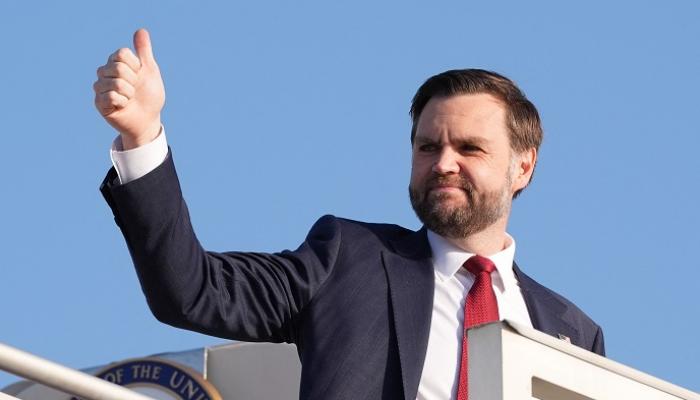 «يوجد تقدم كبير».. فانس يكشف عن مصير محادثات إيران