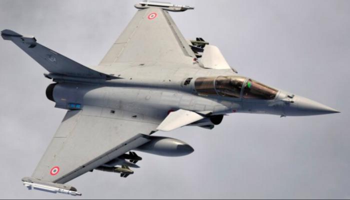 «رافال» الفرنسية و«سو-30 إس إم» الروسية.. اشتباك في سماء أوروبا