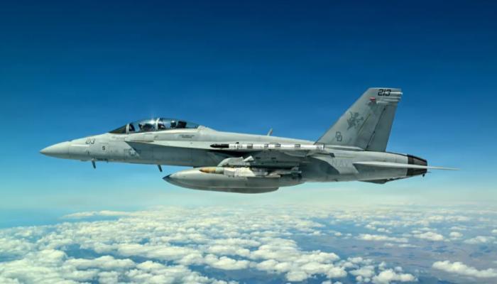 قنبلة «جيه دي إيه إم».. أمريكا تختبر «القناص»