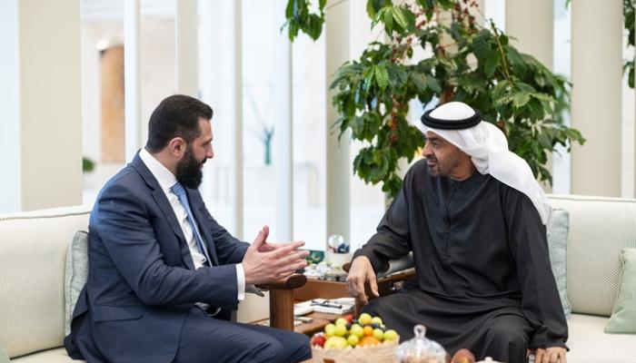 محمد بن زايد والشرع.. مباحثات إماراتية-سورية حول تطورات الشرق الأوسط