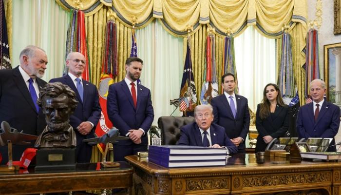 إدارة ترامب تستبق مهلة «الكونغرس» بترسيخ شرعية حرب إيران