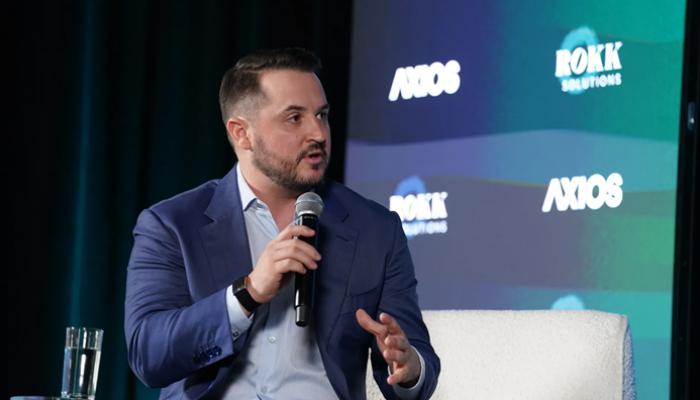 «قل له الحقيقة فقط».. مساعد سابق يفك شفرة التعامل مع ترامب