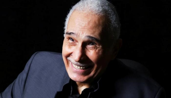 لا تقبلوا العزاء من هؤلاء.. وصية عبدالرحمن أبو زهرة الغريبة لأبنائه