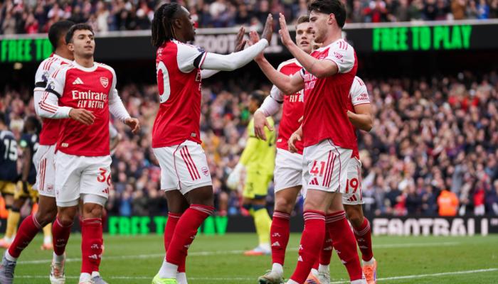 بورنموث يهدي أرسنال لقب الدوري الإنجليزي بعد غياب 22 عاما