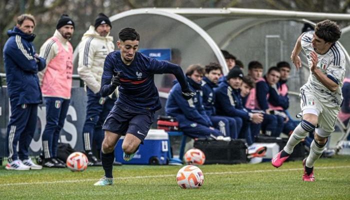 4 مواهب جديدة تقترب من منتخب الجزائر