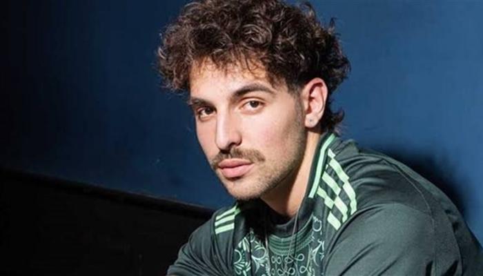 «طلعت مصلحجية».. سانت ليفانت يكشف ندمه على علاقته بفتاة دخلت حياته