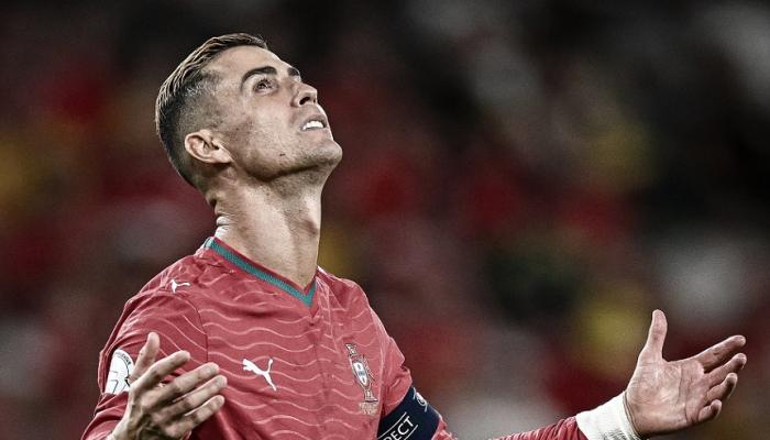 كريستيانو رونالدو يتلقى عقوبة إيقاف رسمية