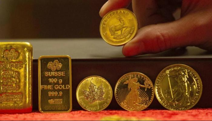 دليل الادخار الذكي في الذهب 2026.. هل تشتري سبيكة واحدة أم أوزانا صغيرة؟