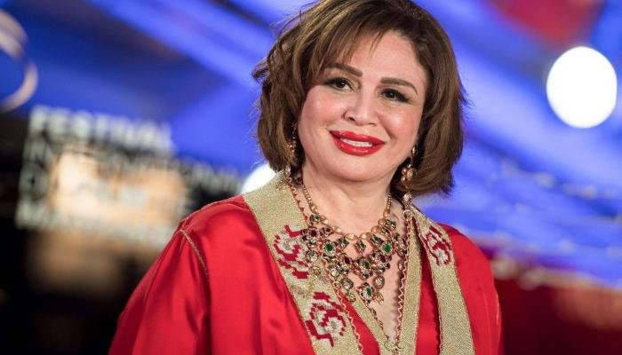 «آلامي زادت».. إلهام شاهين تكشف تجربتها مع علاج «يوسف منصور» المزعوم