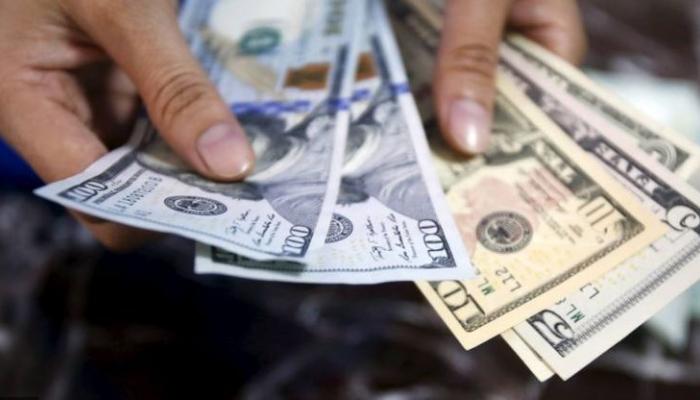 سعر الدولار في مصر يواصل تحقيق مستويات قياسية.. تجاوز 56 جنيها